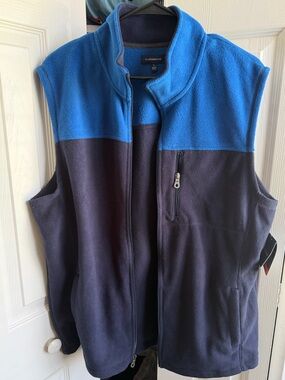 Croft & Barrow NWT Blue & Navy Fleece Vest